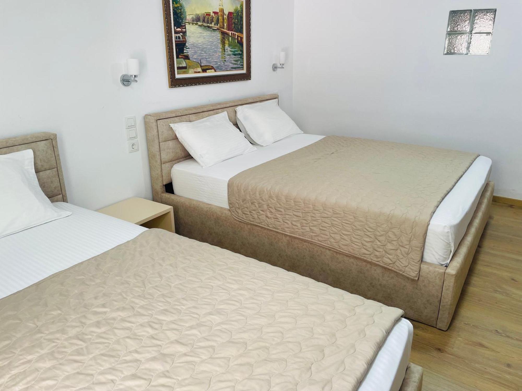 Guesthouse Near The Castle Of Himarë Extérieur photo